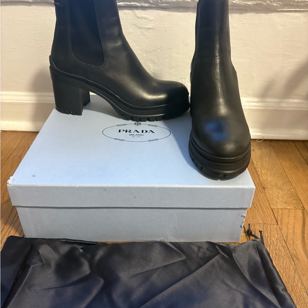 Prada Montana Chelsea ankle boot - Women's Black - Picture 6 of 6